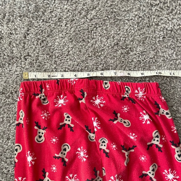 FREE WITH PURCHASE Women’s Christmas Reindeer Leggings - Picture 6 of 8